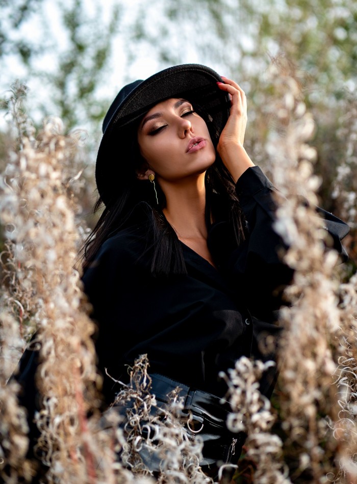 Проститутка Аня -  21 лет, метро Деловой центр, тел +79031695236