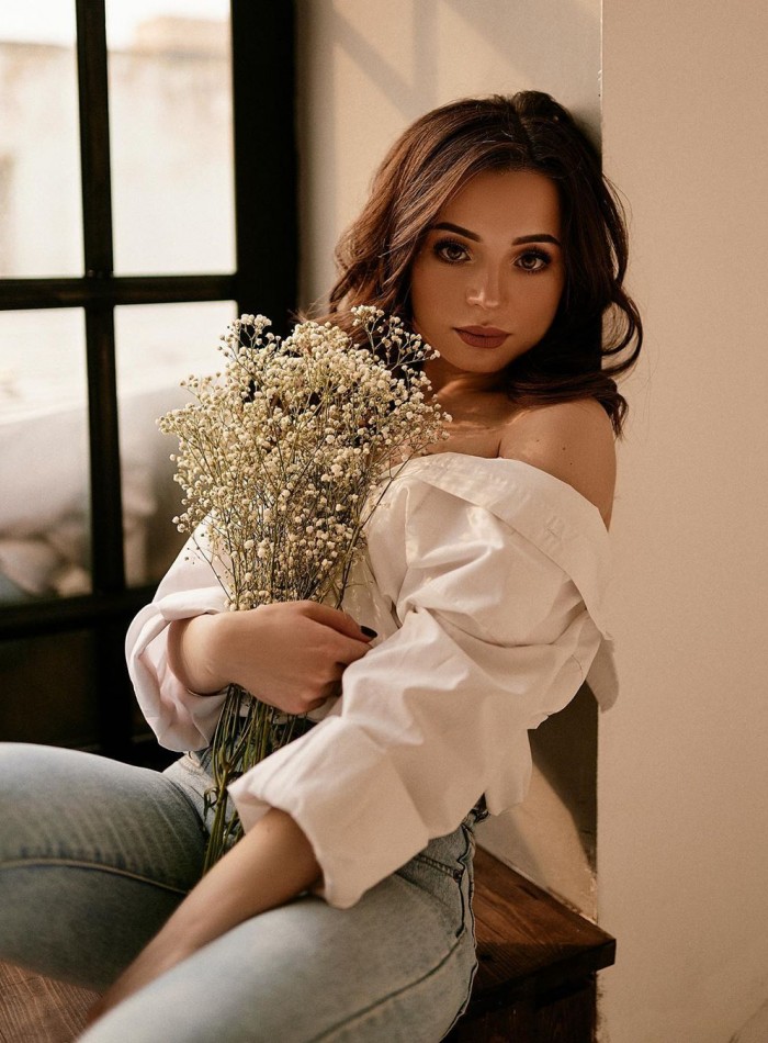 Проститутка Аня -  21 лет, метро Раменки, тел +79031695236