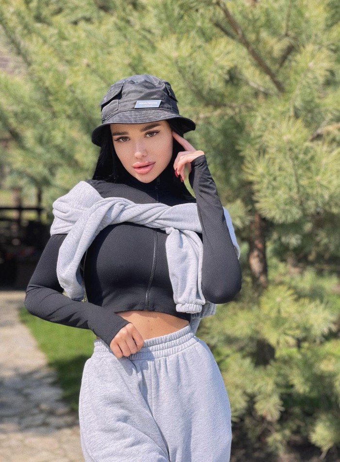 Проститутка Алена - 21 лет, метро Тверская, тел +79258133315