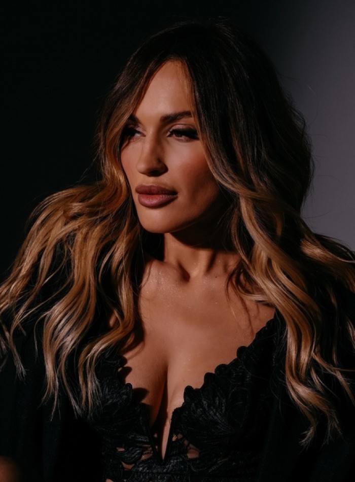 Проститутка Эля -  21 лет, метро Кантемировская, тел +79642224915