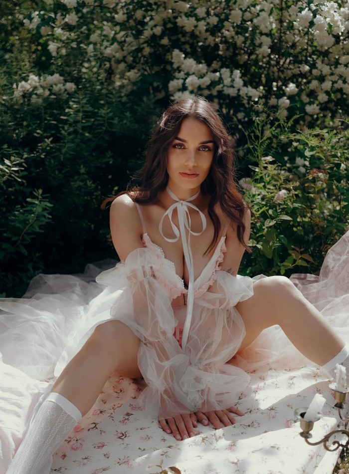 Проститутка Кристина -  24 лет, метро Маяковская, тел +79206256660