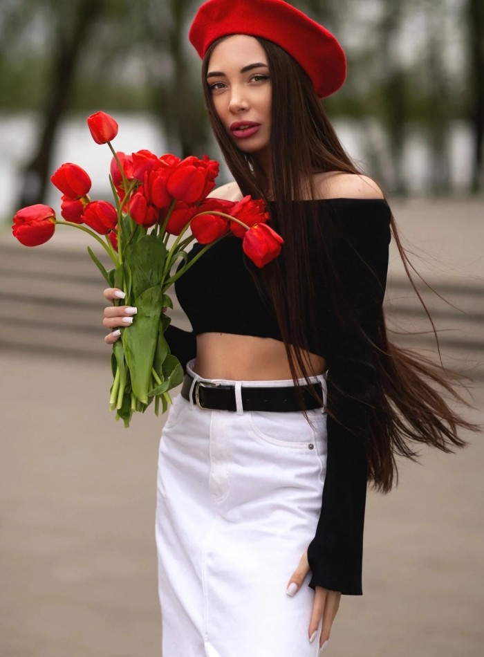 Проститутка Вера -  22 лет, метро Комсомольская, тел +79206256660