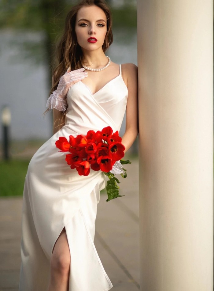 Проститутка Лариса -  21 лет, метро Новослободская, тел +79206256660